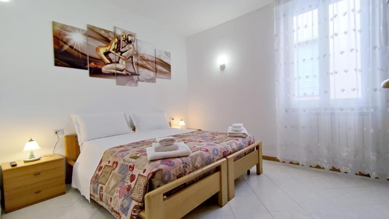 Elegante Alloggio Zona Storica Lecco Εξωτερικό φωτογραφία